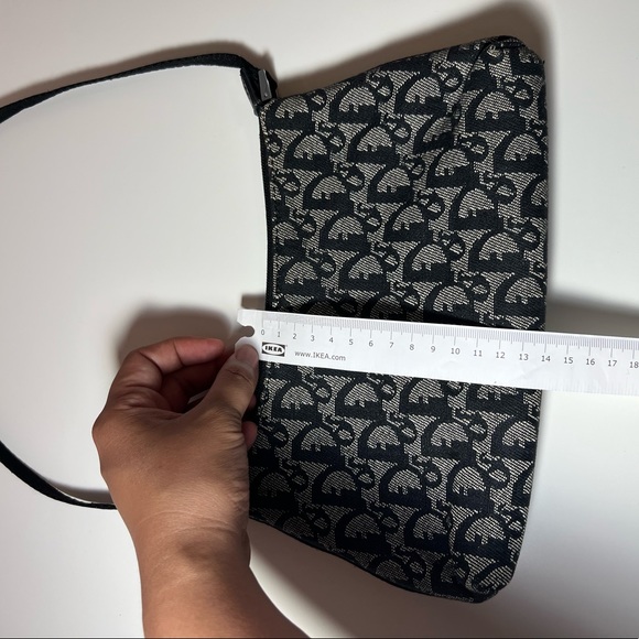 Large Pochette Sold on Payment Plan in IG - Picture 10 of 16